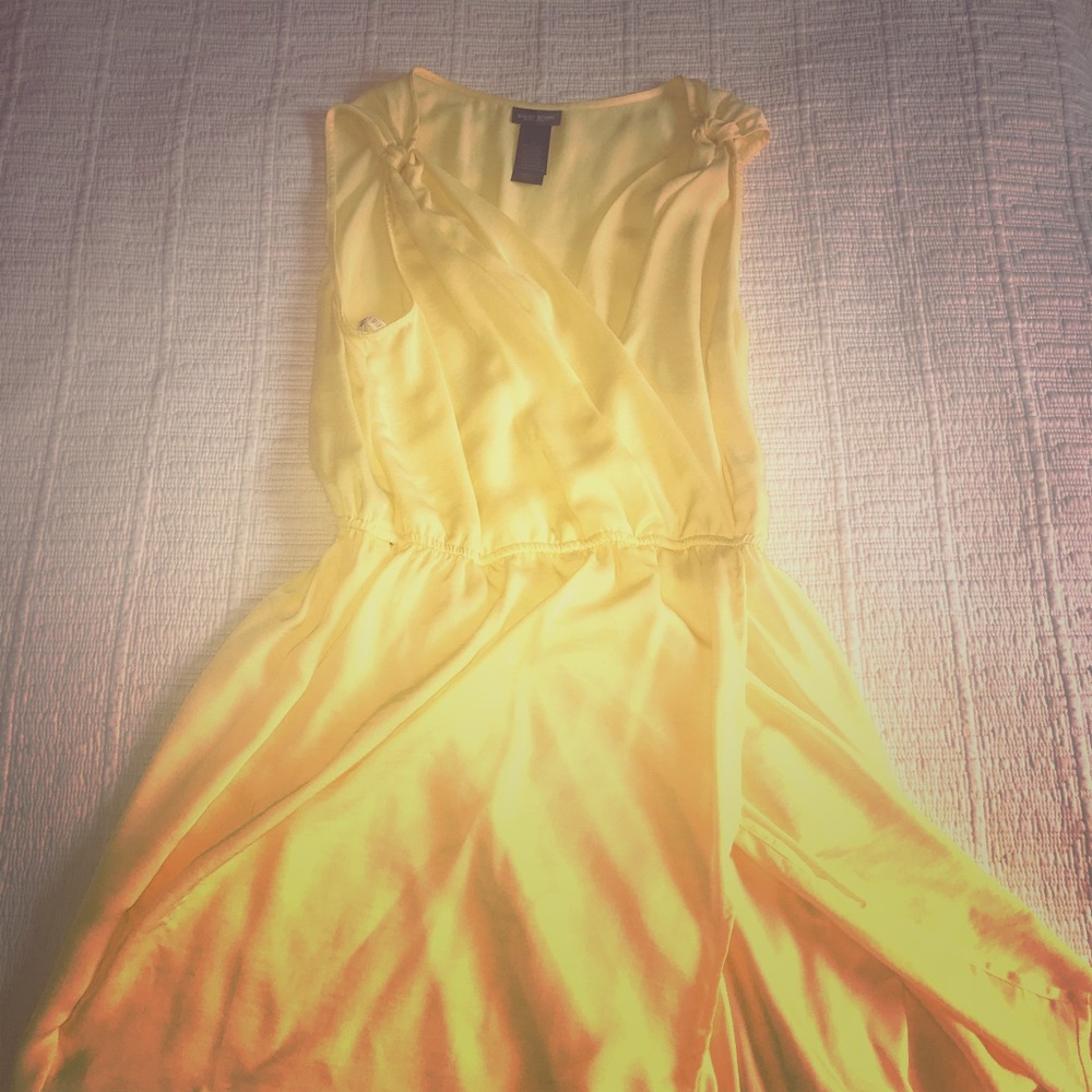 Yellow sheath dress